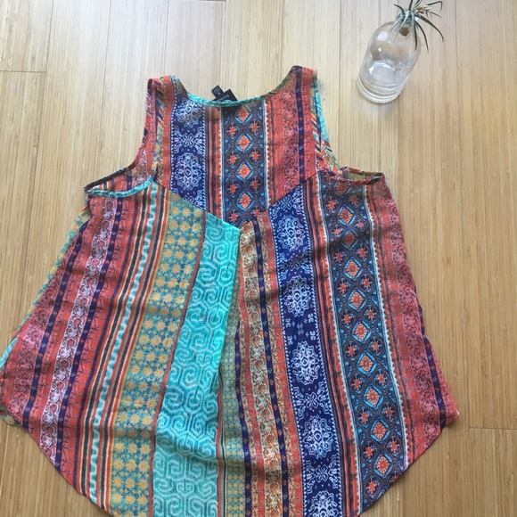 Colorful top - Picture 2 of 2